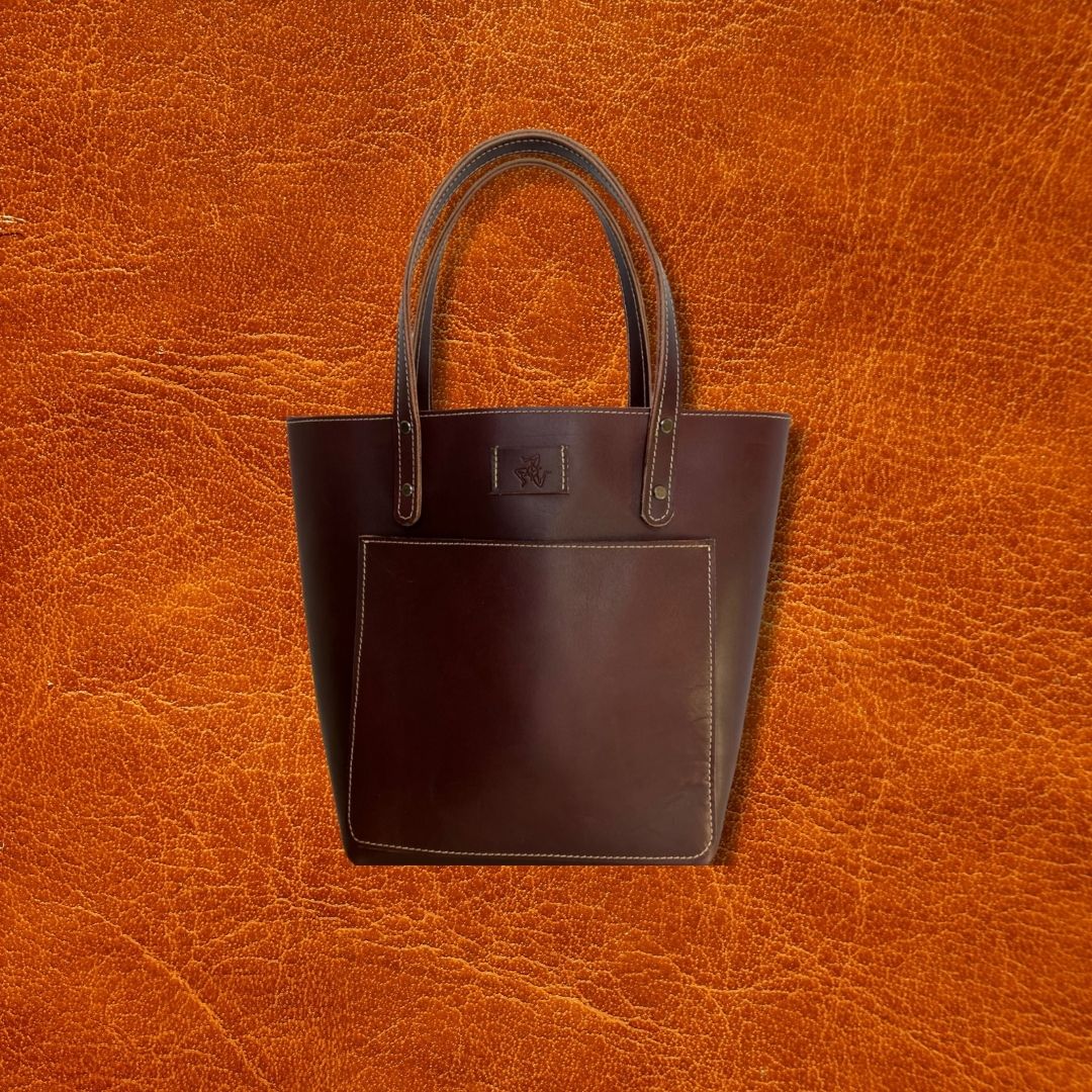 Handbags & Totes