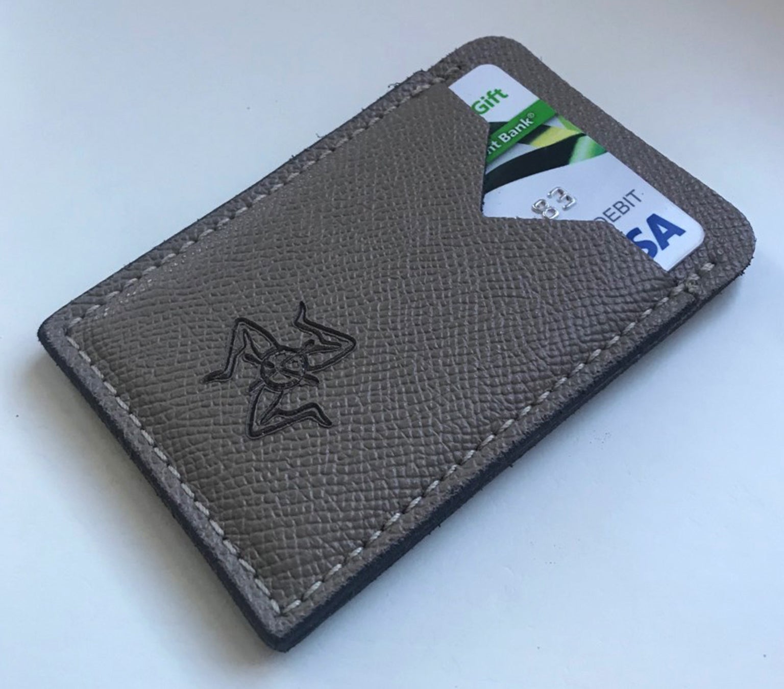 Minimal Vertical Wallet  Macchiato